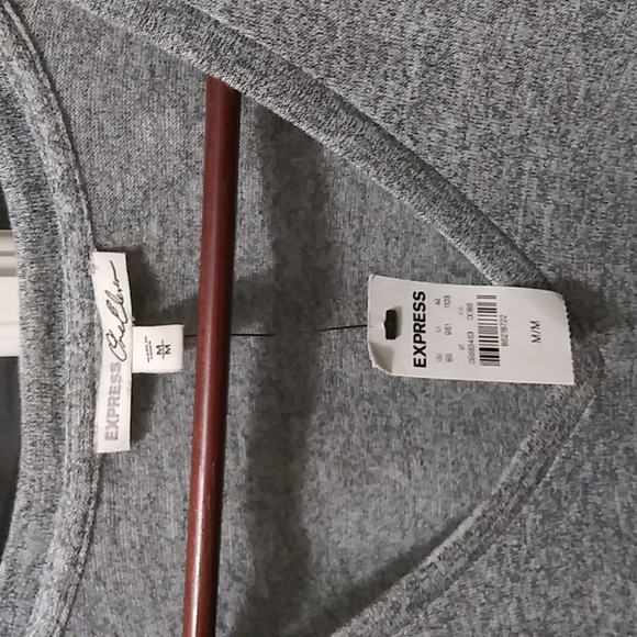 NWT Express One Eleven Tee - Picture 3 of 3